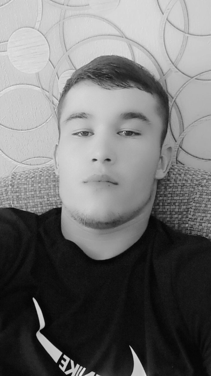  45387733  Bobur, 28 ,    