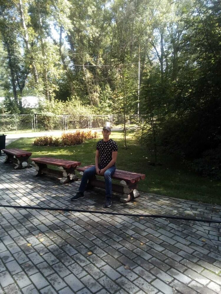  20990943  , 38 ,    -