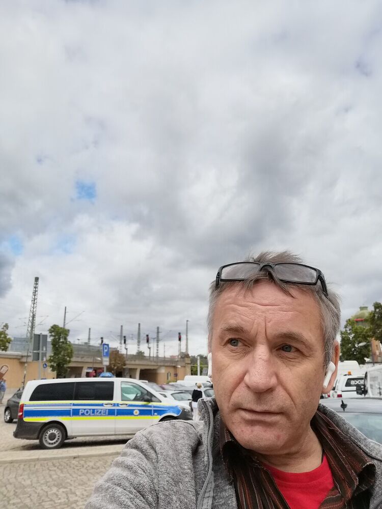  20923113  Nikolay, 61 ,    