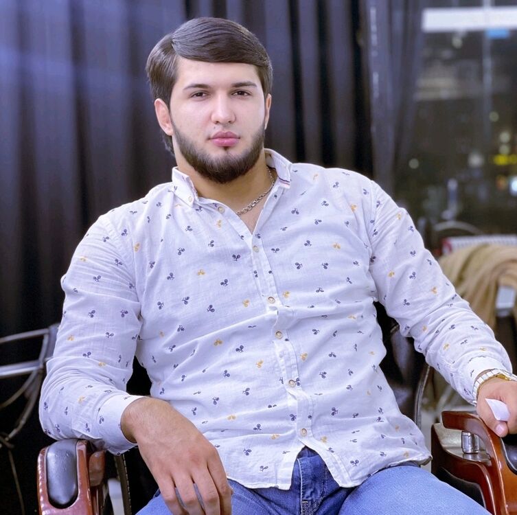  38746683  Muhsin, 31 ,    