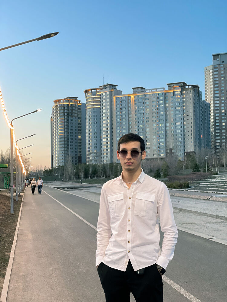  30995993  DARKHAN, 26 ,    