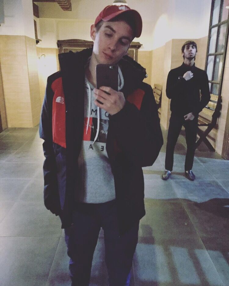  ,   Ѹ, 27 ,   ,   , c , 