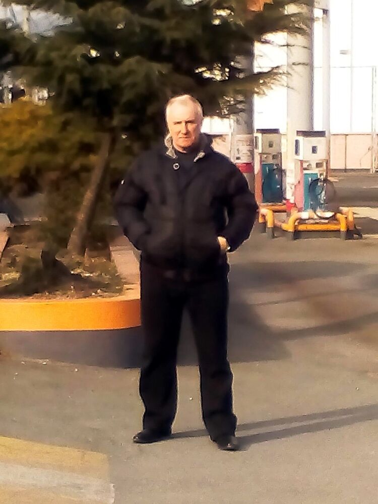  7076993  , 64 ,    