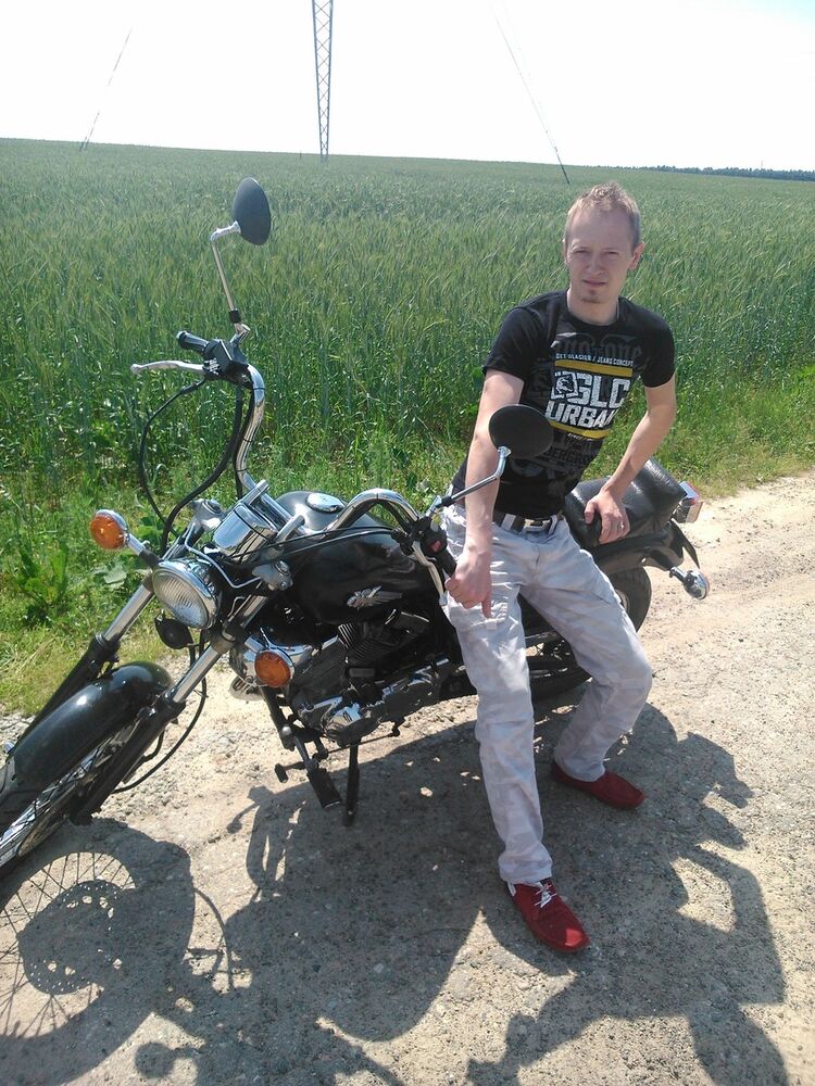  4521673  , 37 ,    