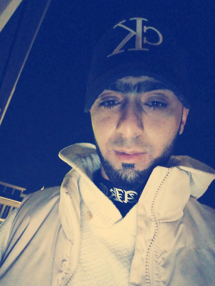  46669283  , 27 ,    
