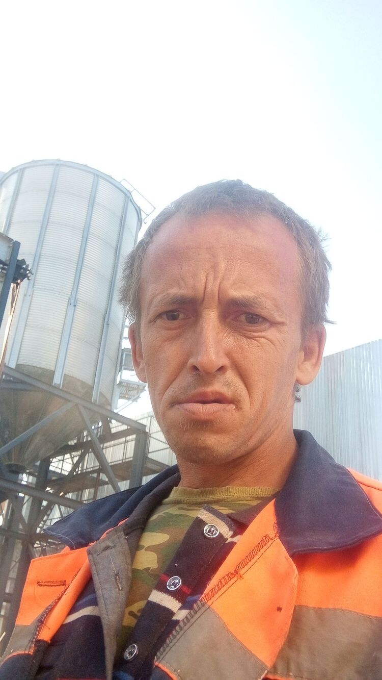  ,   Igor, 38 ,   ,   , c 