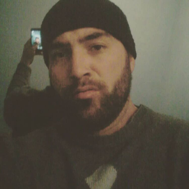  22949303  , 35 ,    