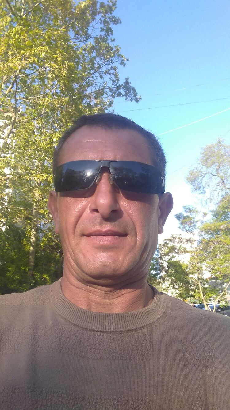  ,   Djafar, 47 ,   ,   
