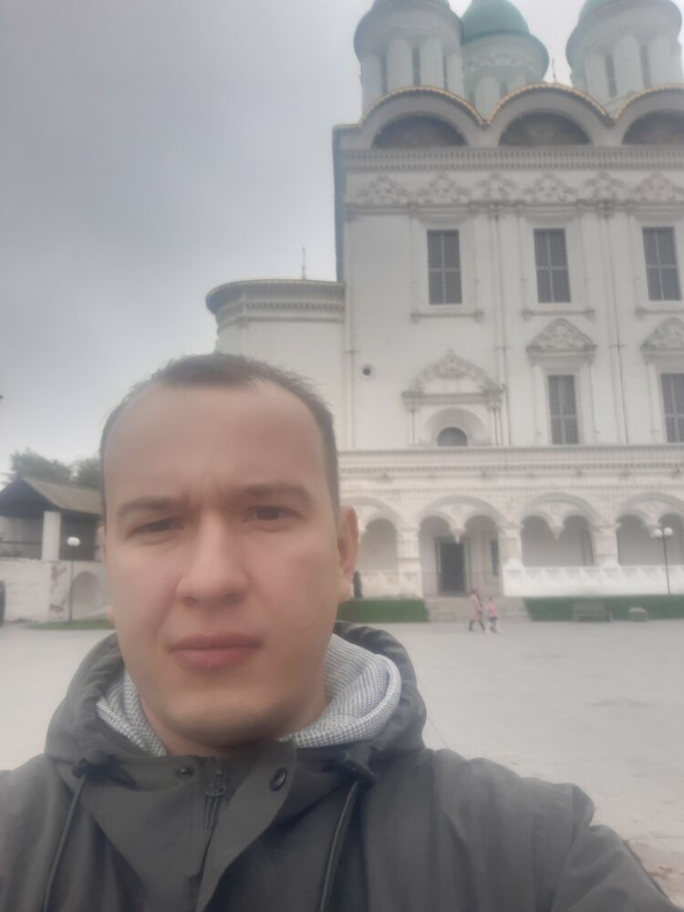  44905943  Ivan, 33 ,    