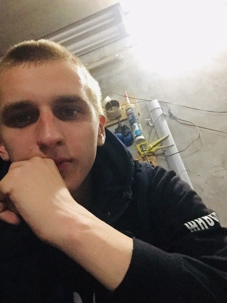  18243213  Alexandr, 32 ,    