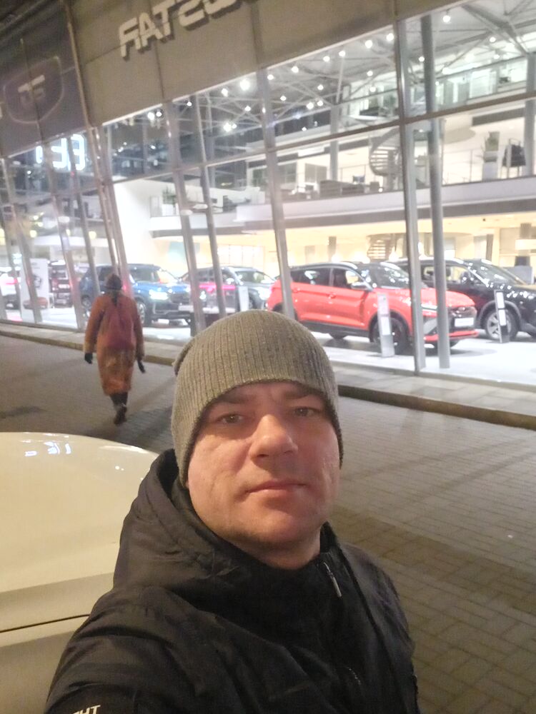  -,   , 44 ,  