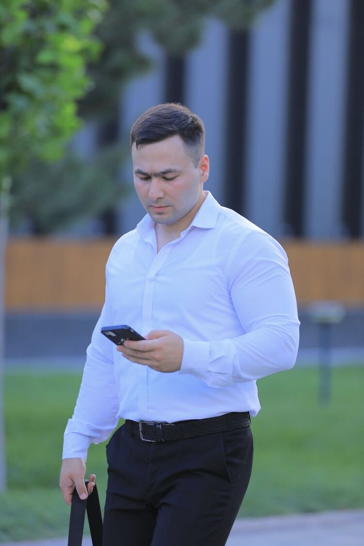  36727843  Xojiakbar, 30 ,    