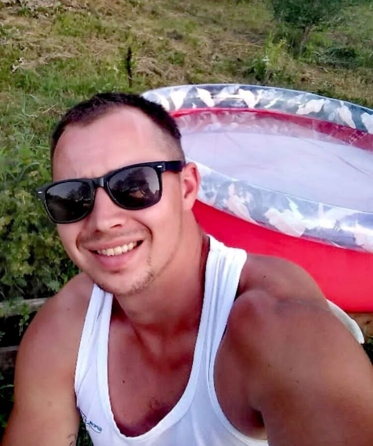  33922743  Dmitry, 31 ,    