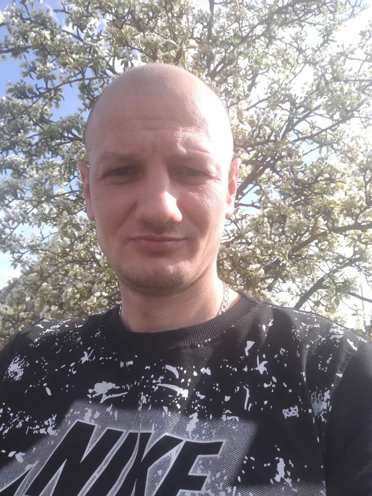  -,   , 42 ,   ,   