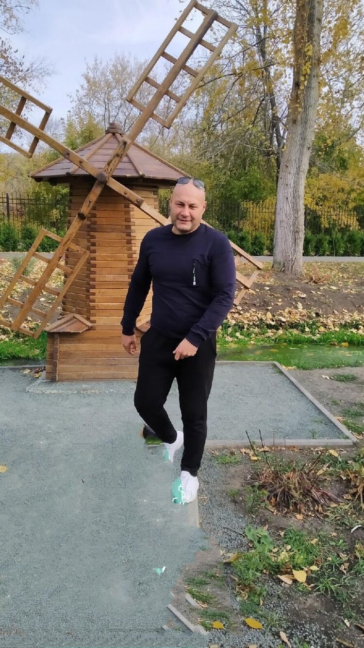  54053173  Andrey, 49 ,    