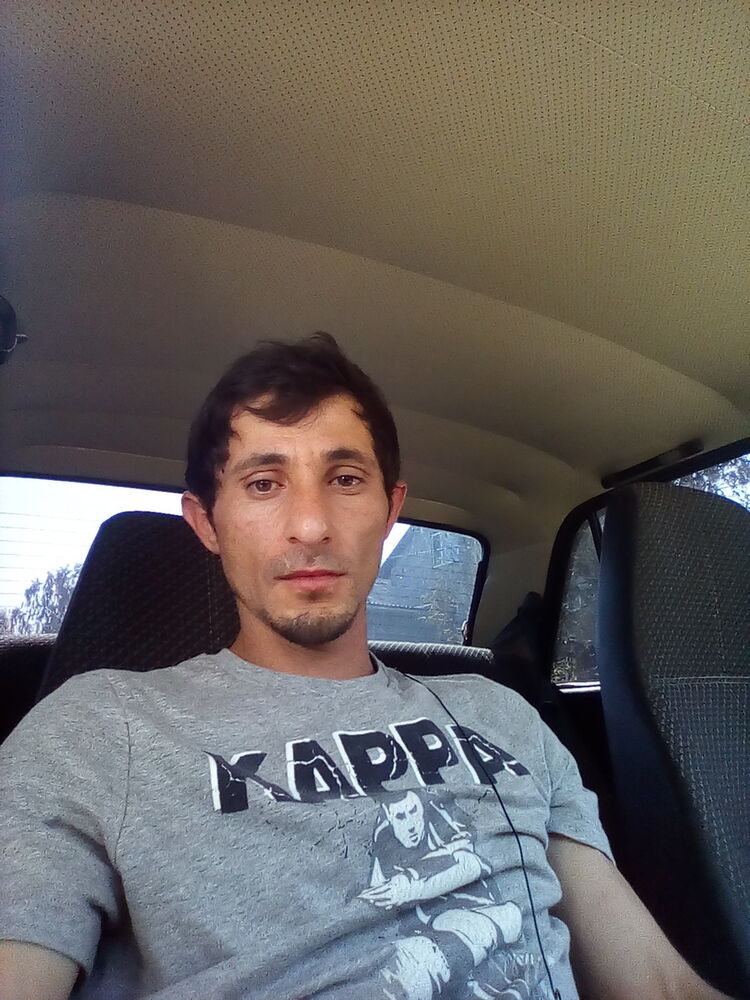  7950133  Miron, 42 ,    