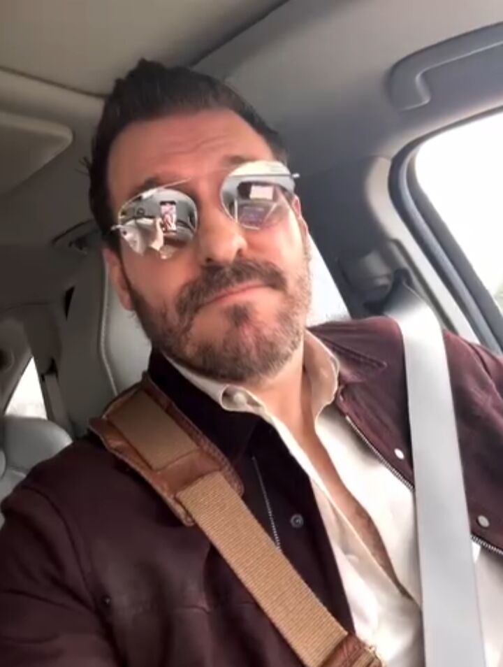  50015023  Robert, 52 ,    