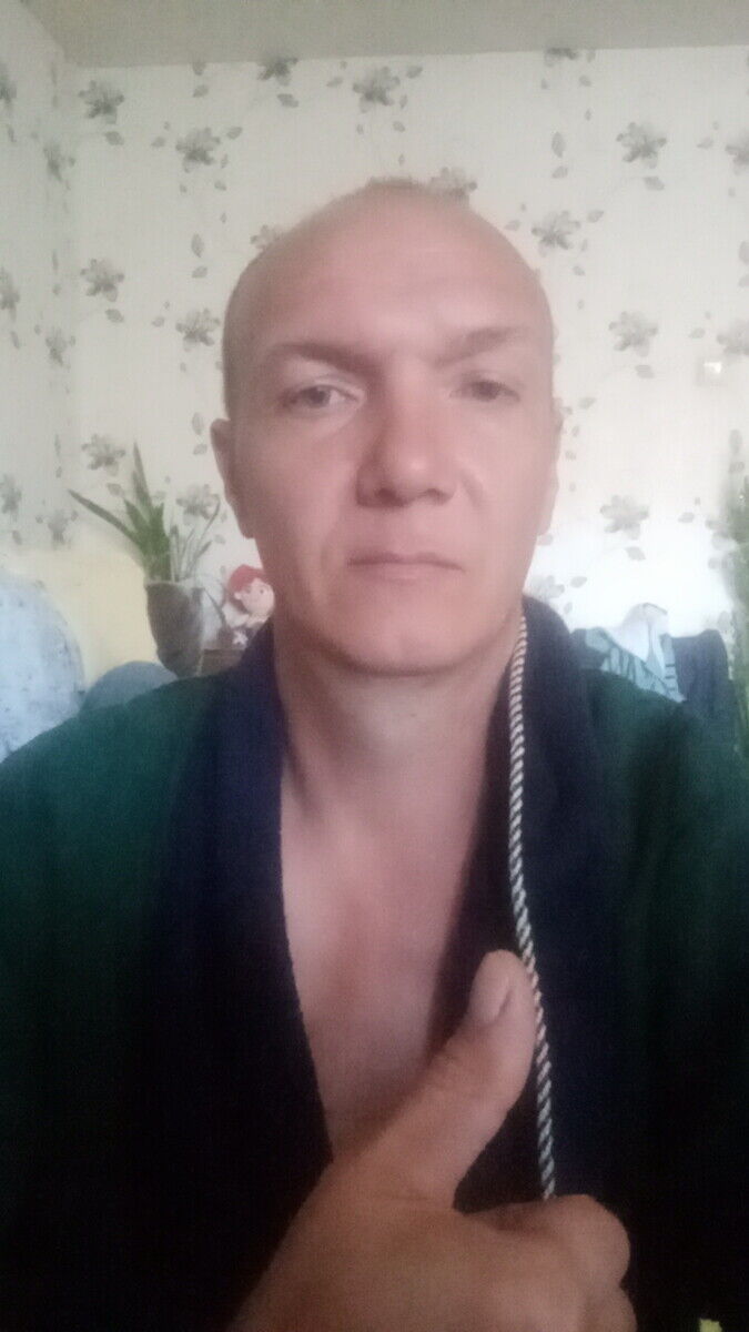  21676773  , 42 ,    