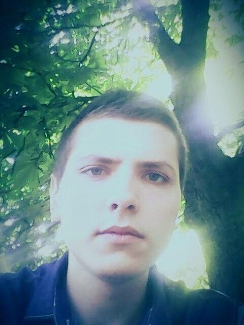  12750633  Vladislav, 29 ,    