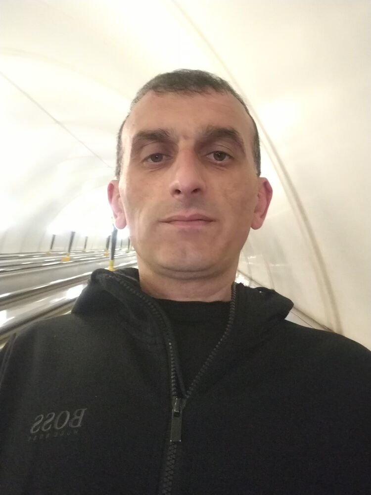 ���� 53338183 ������� �����, 44 ����, ���� ���������� � ������