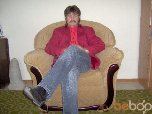  ,   Andris, 60 ,  