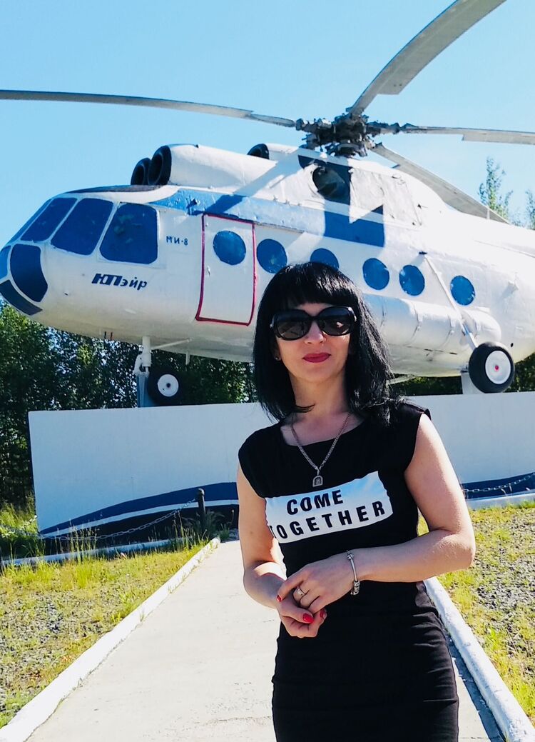  ,   Natalij, 49 ,   