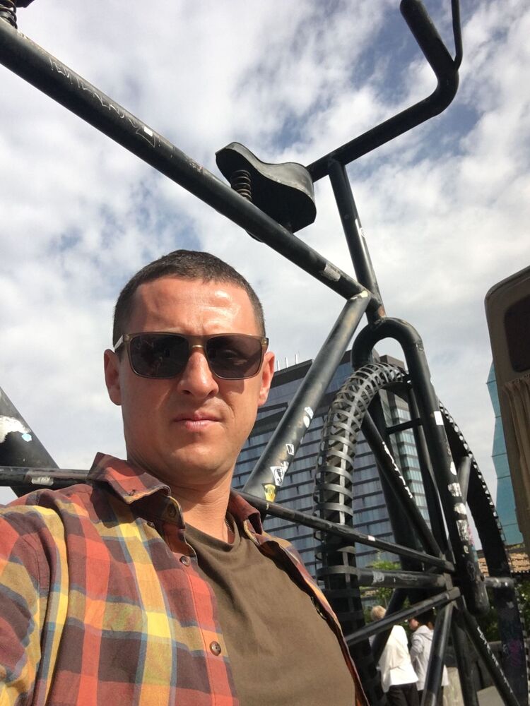 ���������� �����-���������, ���� ������� Yan, 39 ���, ������������ ��� c�������� ���������