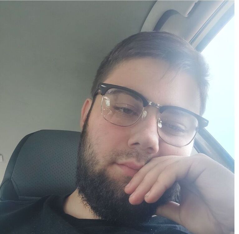  41784073  , 24 ,    