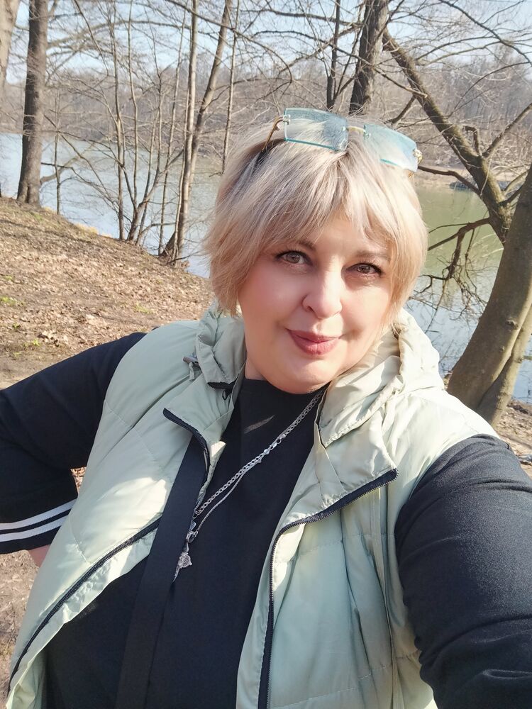  ,   Svetlana, 49 ,   c 
