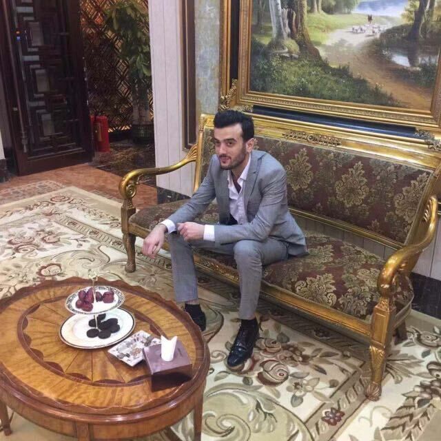  54468913  Brain, 29 ,    