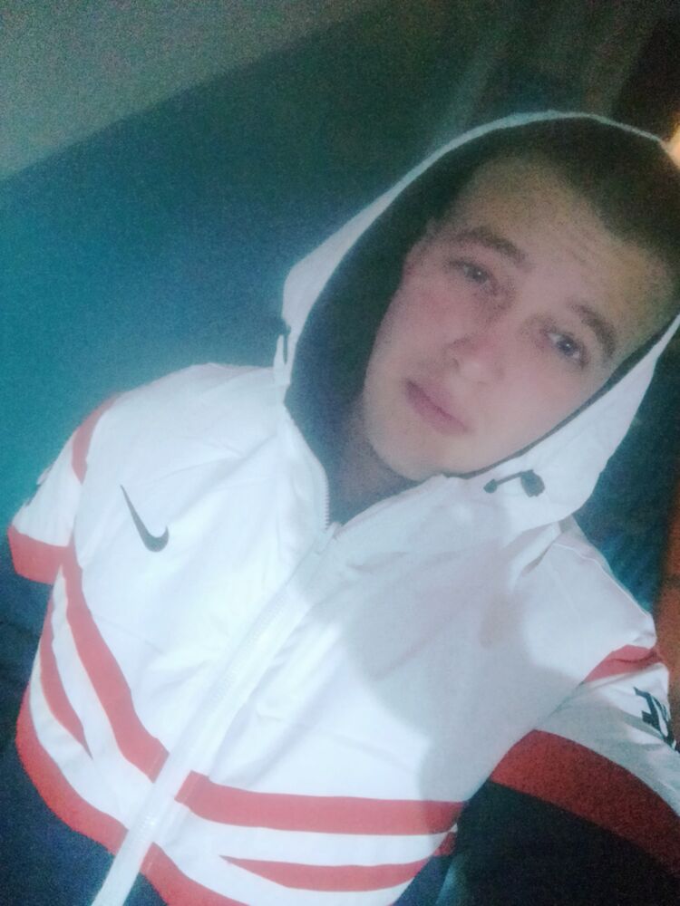 47608673  , 24 ,    