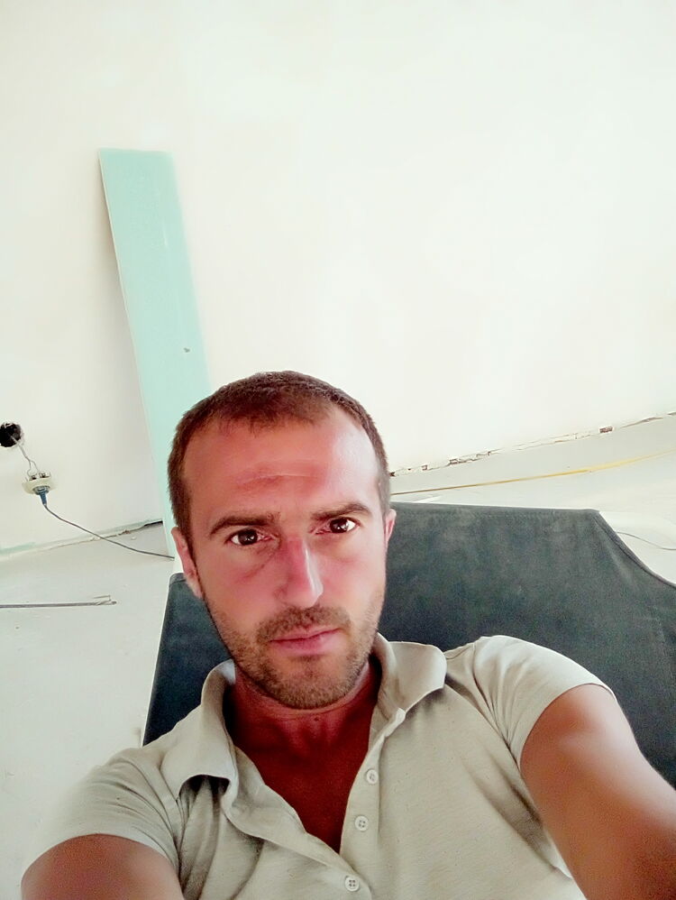  23808603  , 40 ,    