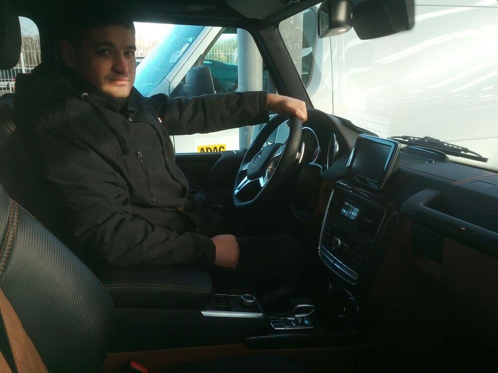  ,   Nik, 36 ,   