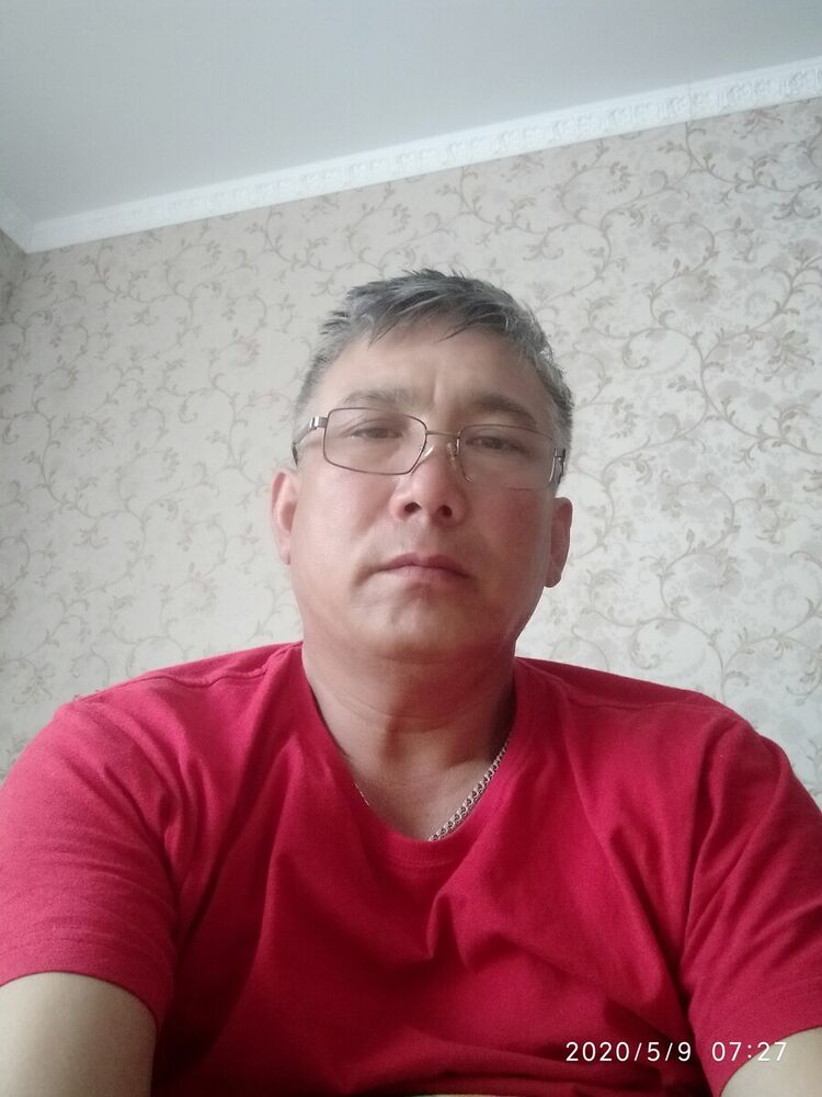  21074483  , 54 ,    