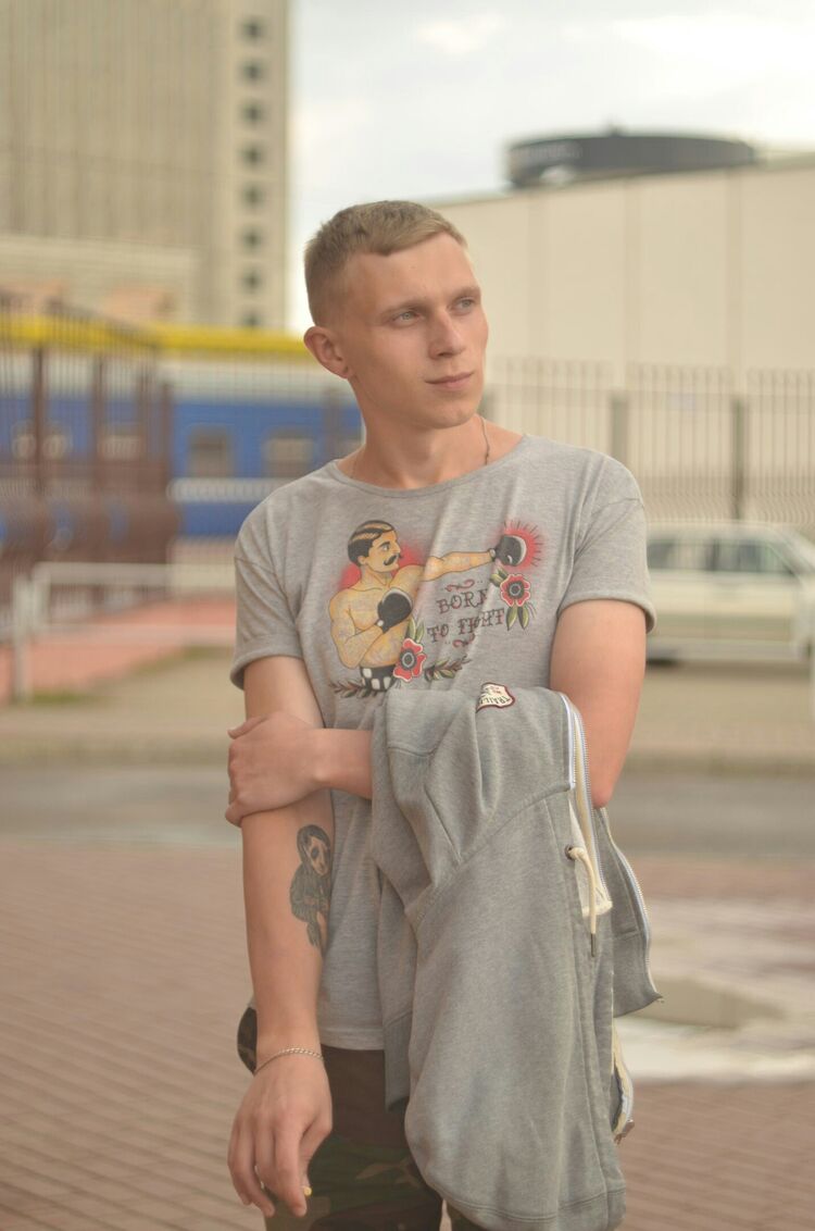  43909363  , 27 ,     