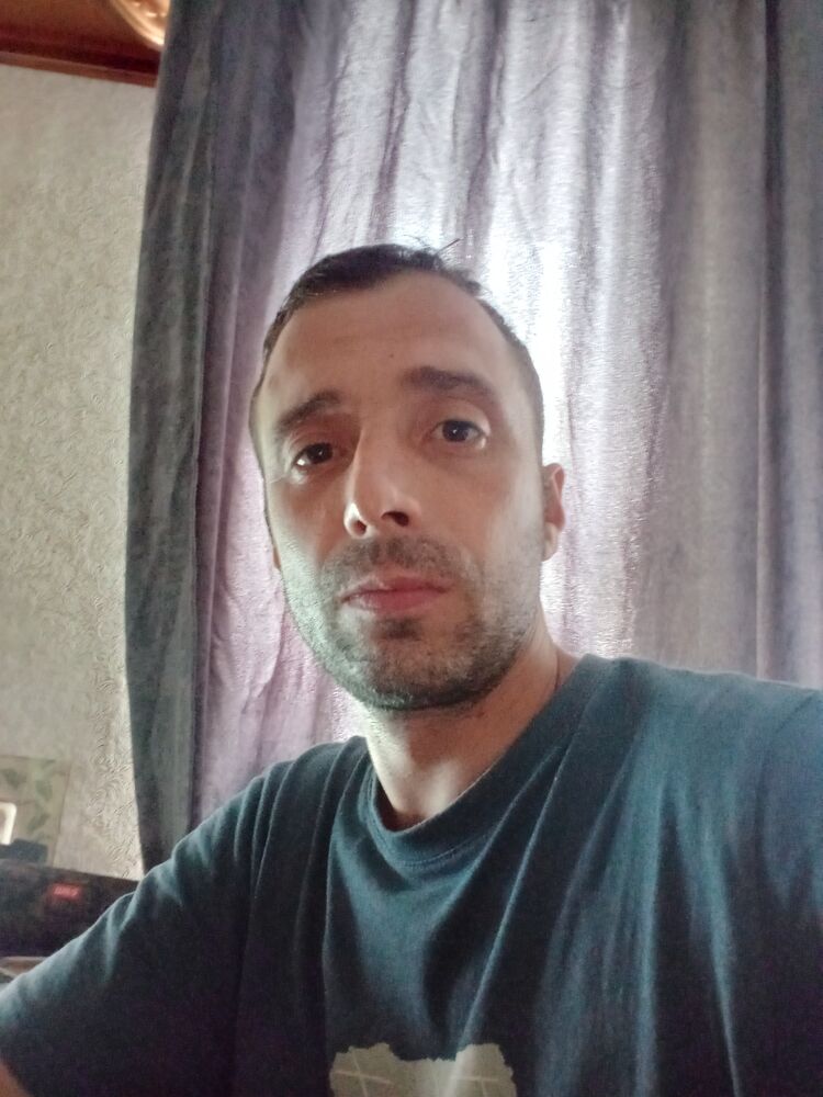  52827703  , 36 ,    