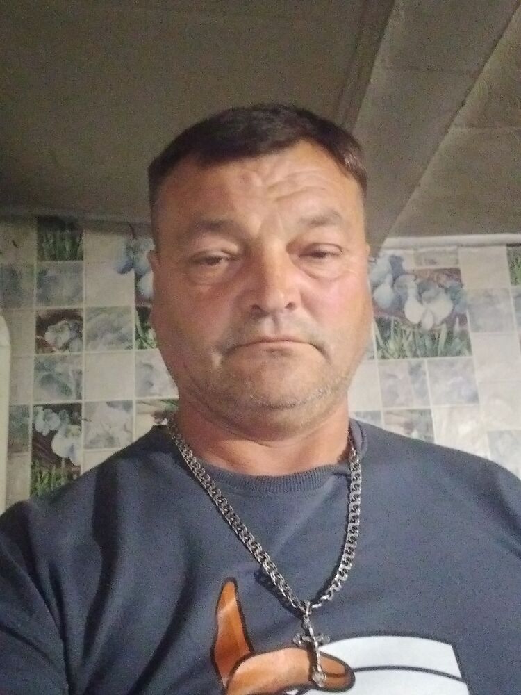  37217193  , 52 ,    