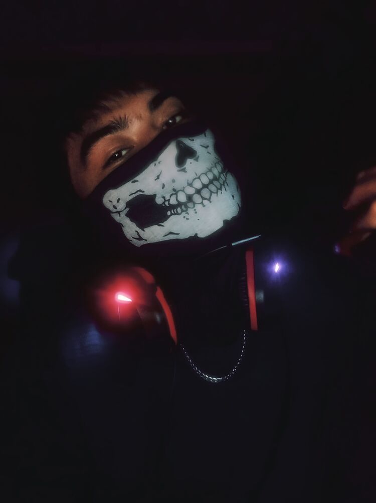  -,   , 24 ,   ,   
