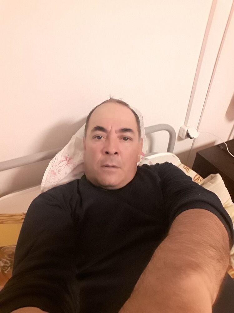  18117273  , 54 ,    