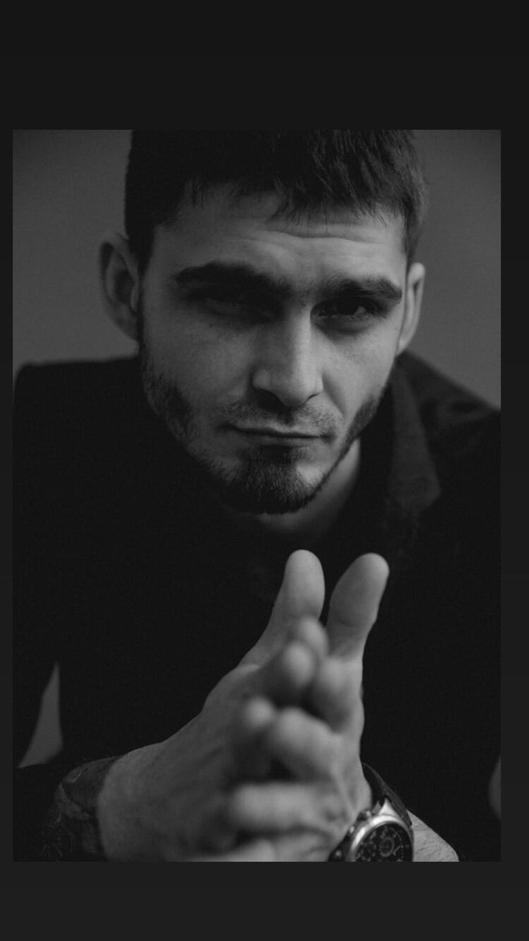 ���� 25816823 ������� ������, 32 ����, ���� ���������� � �����-����������