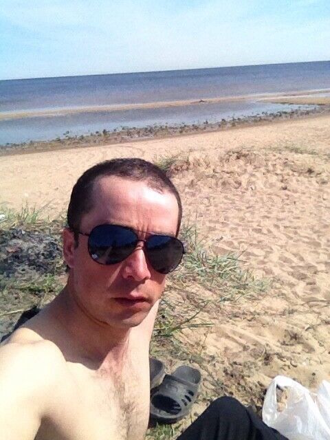  18834903  , 34 ,    -