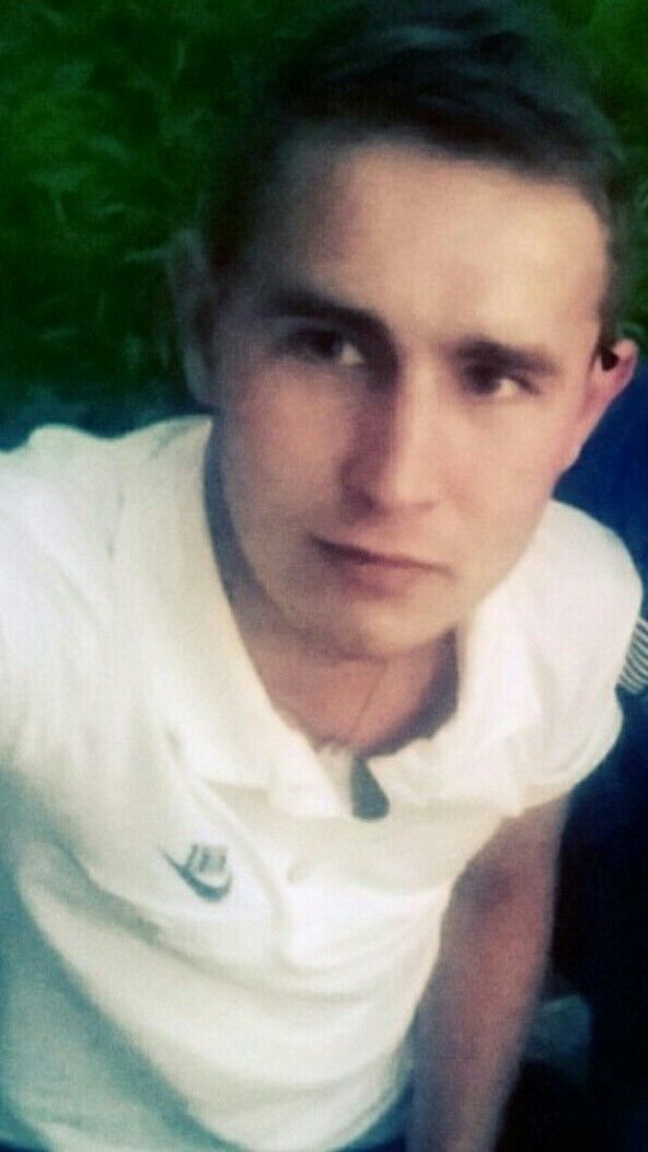  10140553  Yasha, 30 ,    