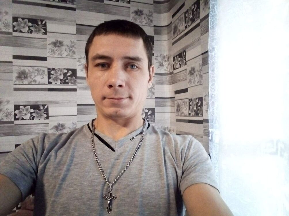  30076053  , 27 ,    