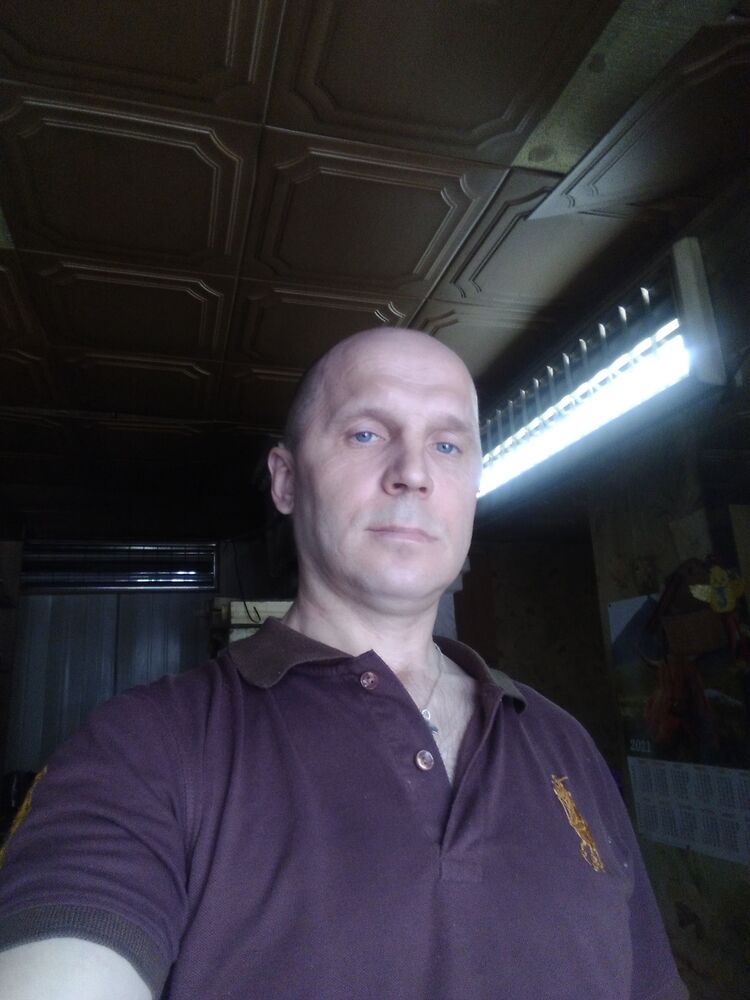  23855353  , 49 ,    