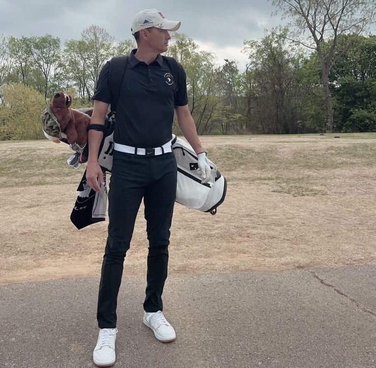  54760733  Leonardo, 43 ,    -