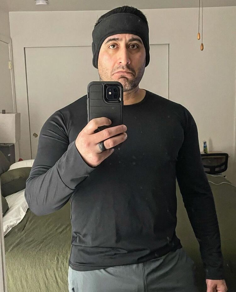  48411463  James, 41 ,        