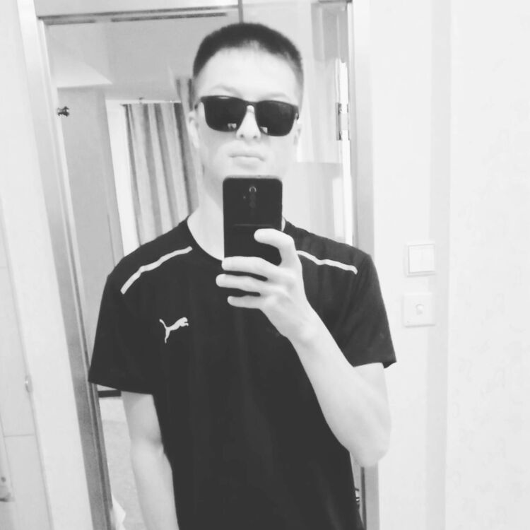  28467413  Baktyar, 28 ,    
