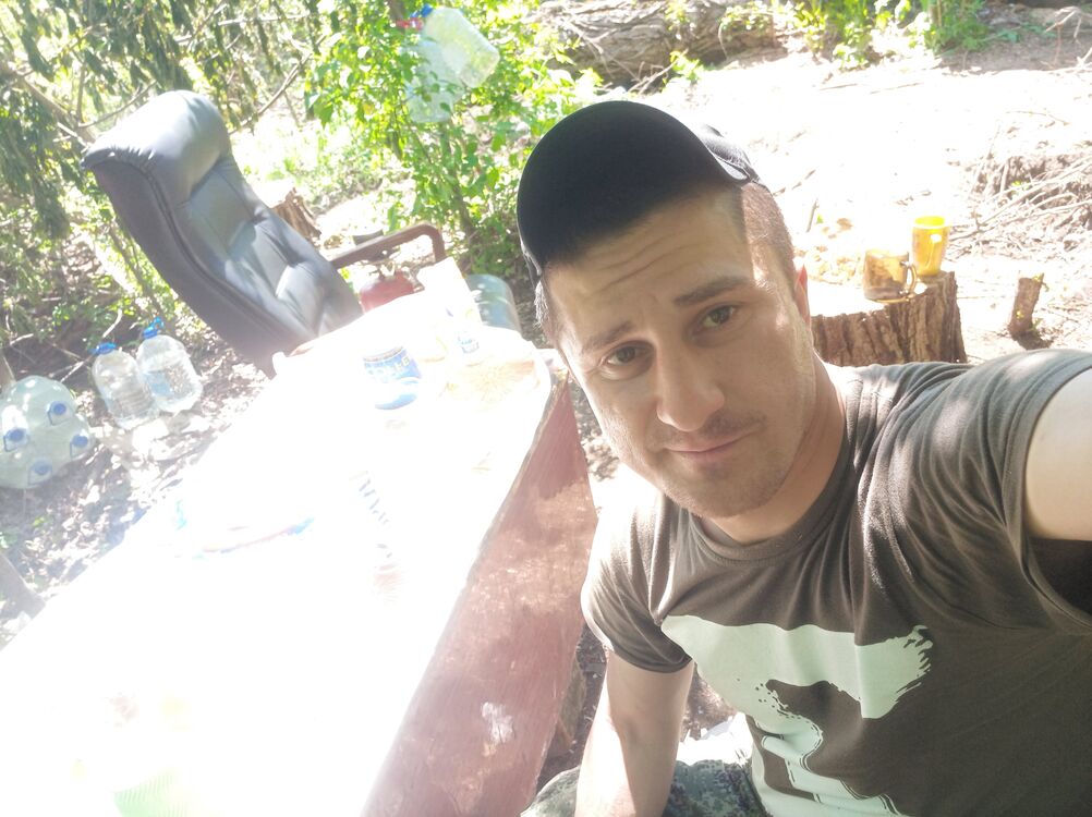  29720823  , 37 ,    -