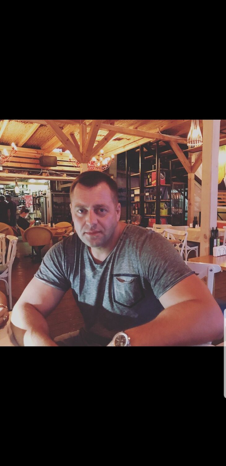  47832923  Slava, 49 ,    