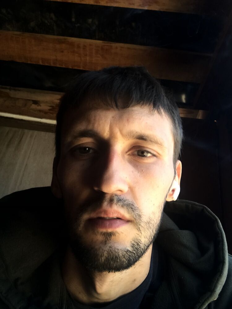  44936303  Rema, 33 ,    